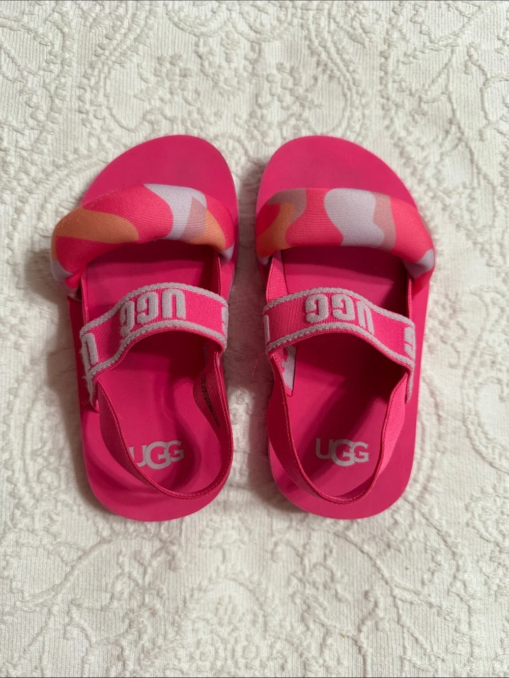 UGG Size 10T Toddler Girls Sandals Pink Camouflage